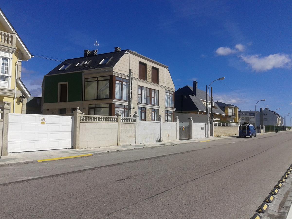 Foz Playa Rapadoira - Bajos Con Terraza Lejlighed Eksteriør billede