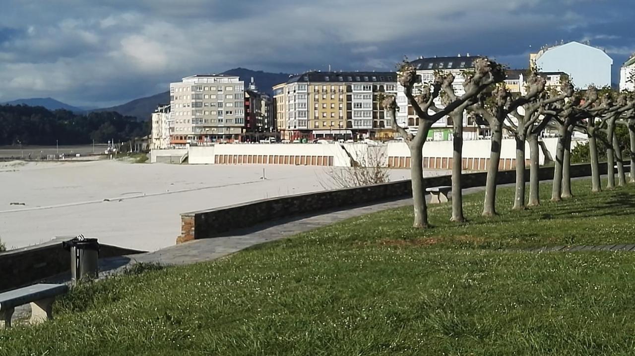 Foz Playa Rapadoira - Bajos Con Terraza Lejlighed Eksteriør billede